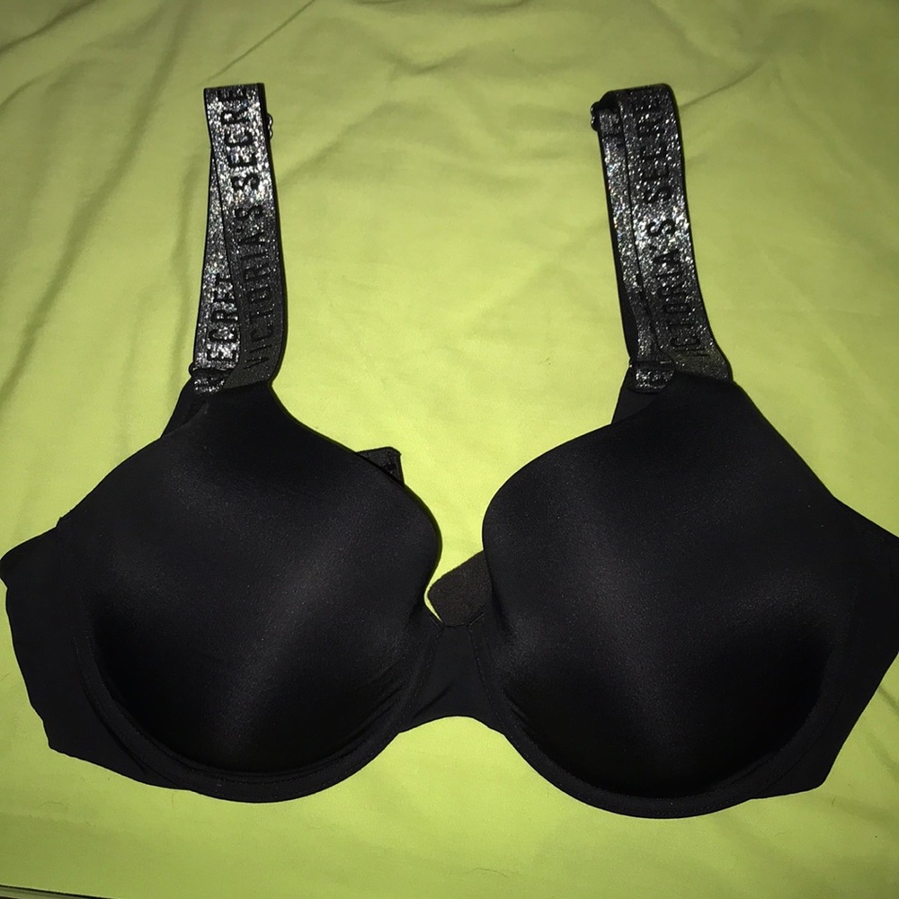 VS T-Shirt Lightly Lined Bra 38C